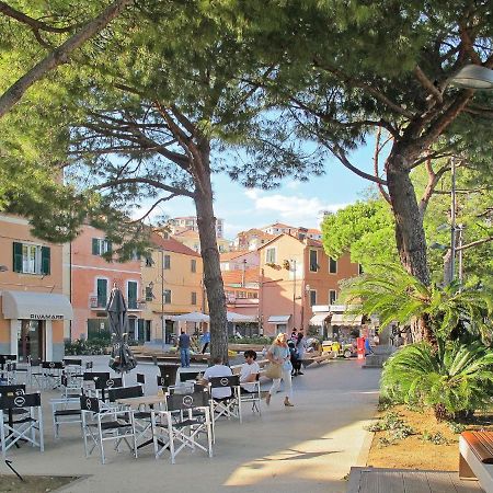 Apartment Cala Azzurra - Imp312 By Interhome Imperia Eksteriør bilde